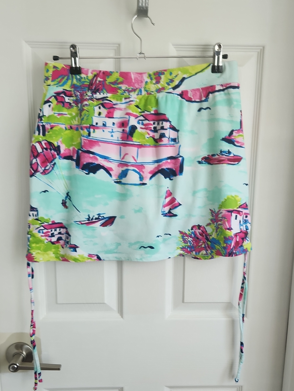 crown & ivy Tropical Skort